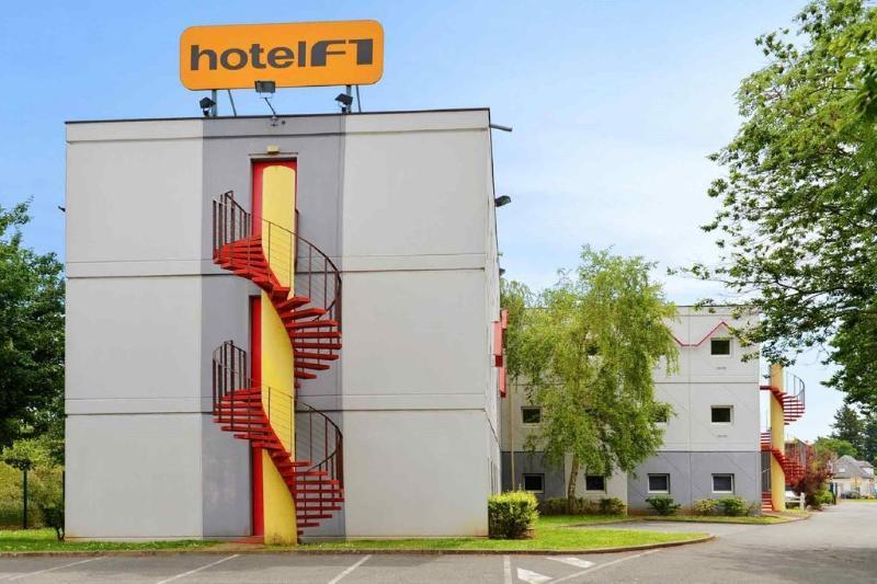 Hotelf1 Chanas A7 Экстерьер фото